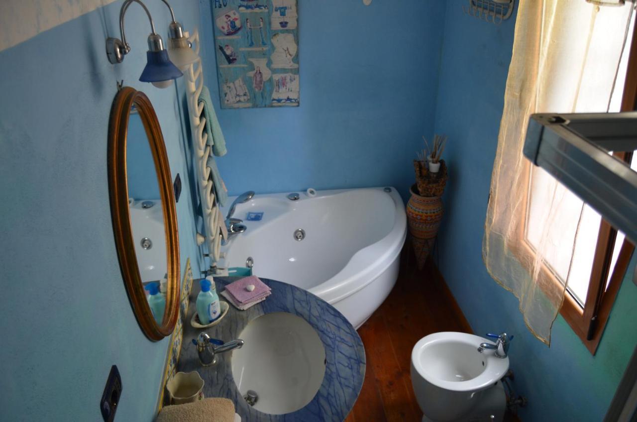 La Pineta Bed & Breakfast Pitelli Ngoại thất bức ảnh