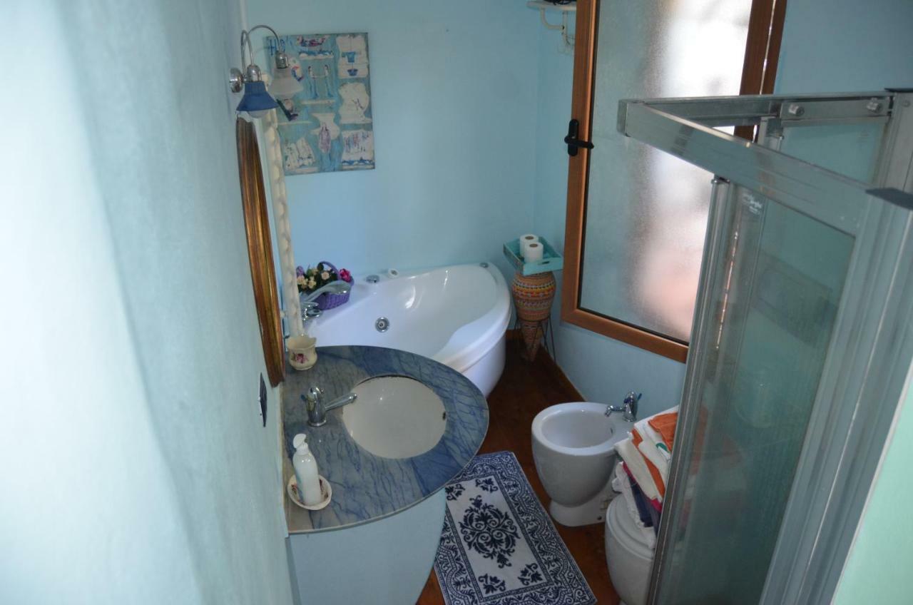 La Pineta Bed & Breakfast Pitelli Ngoại thất bức ảnh